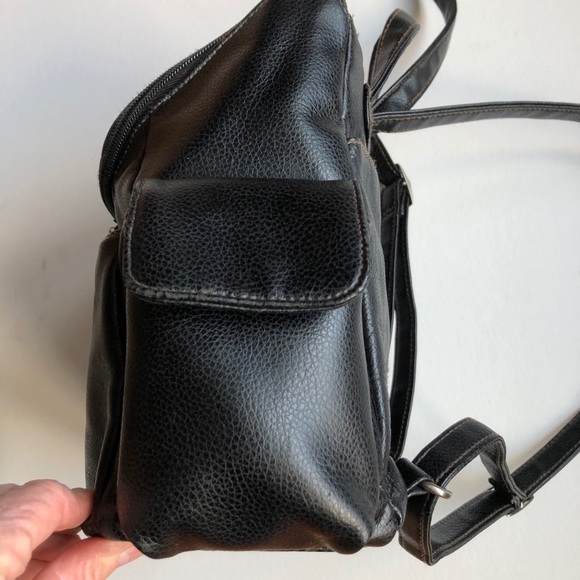 Black Leather Backpack - Picture 4 of 9